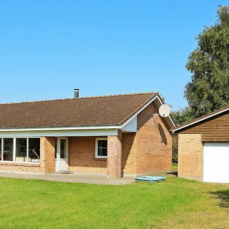 6 Person Holiday In Storvorde Egense